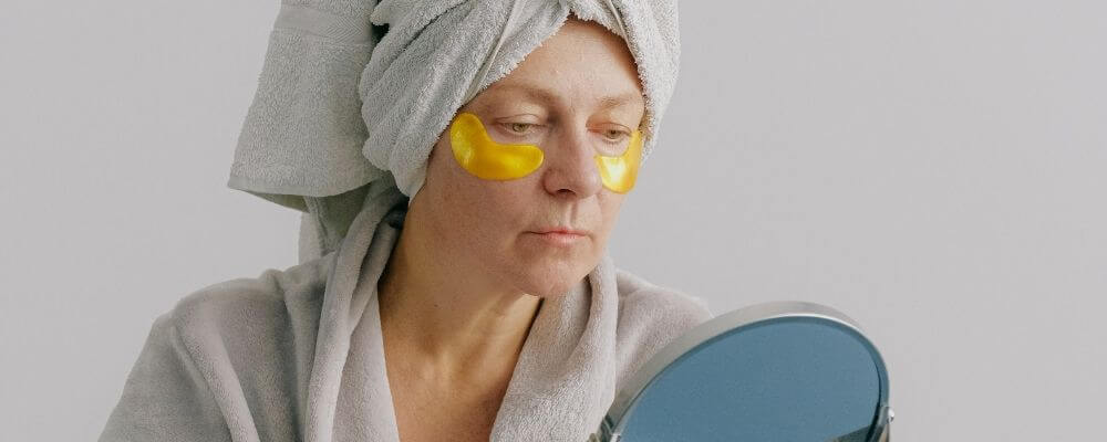 Mature skin type characteristics and treatments - Bahja Care 
