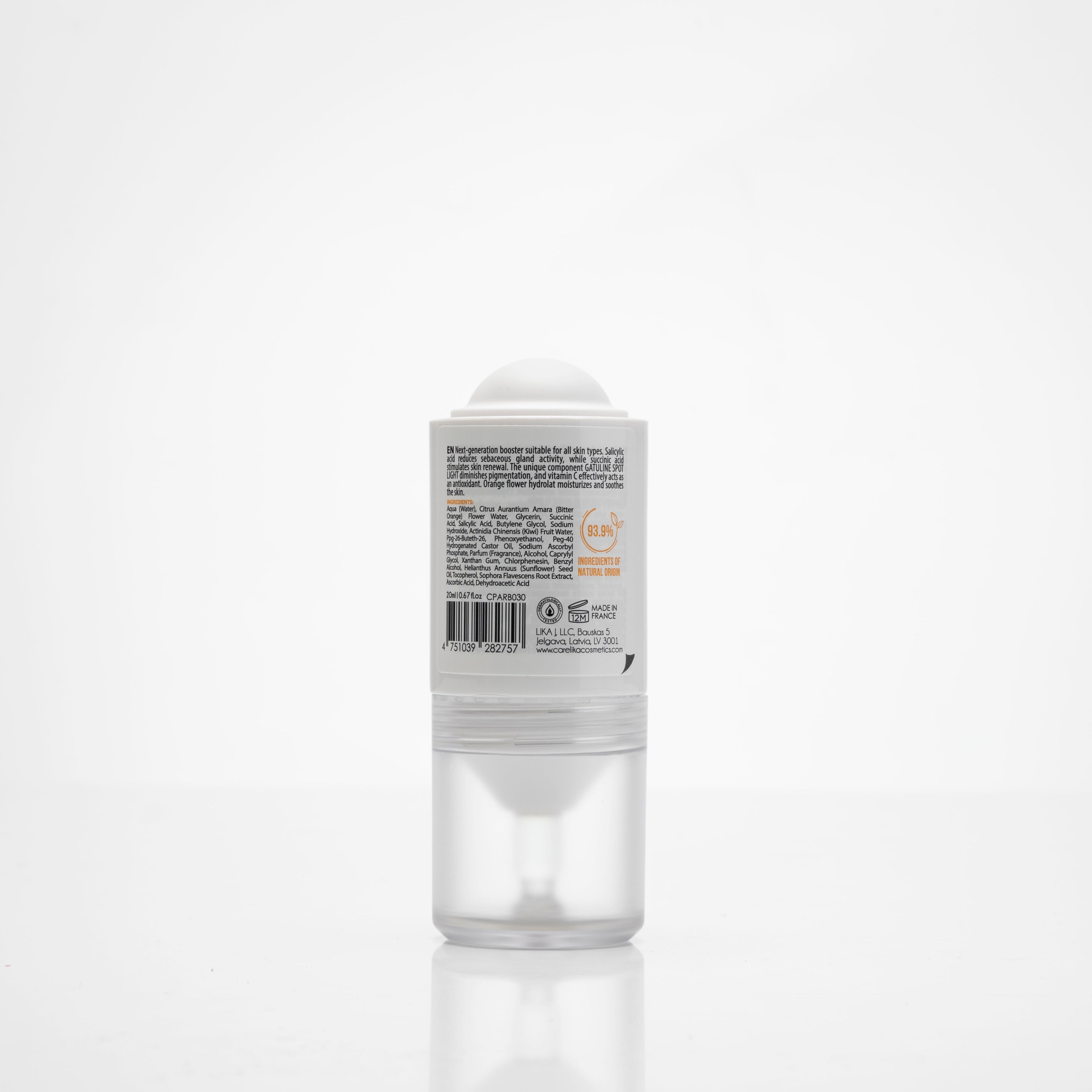 Carelika BHA & Amber Acid Renewal Booster – product bottle lifestyle shot