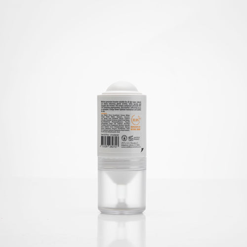 Carelika BHA & Amber Acid Renewal Booster – product bottle lifestyle shot